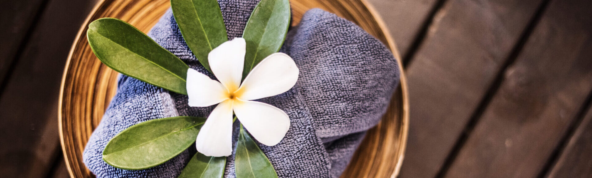 Havajská masáž "Lomi Lomi"